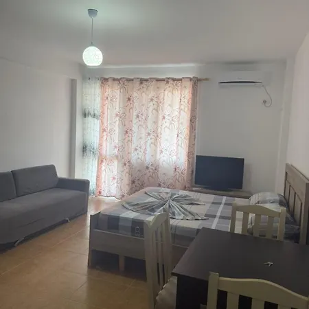Shengjin Nest Appartement *